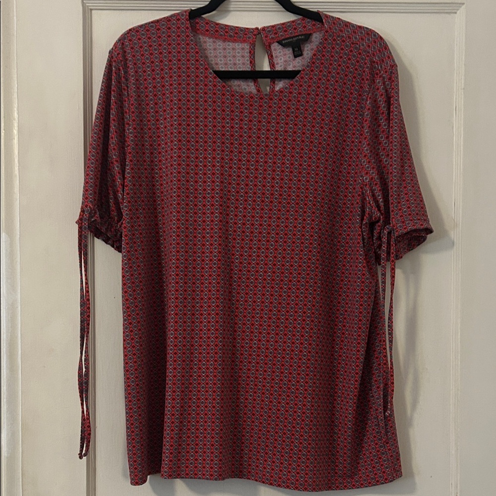 Banana Republic Red and Gray Patterned Blouse